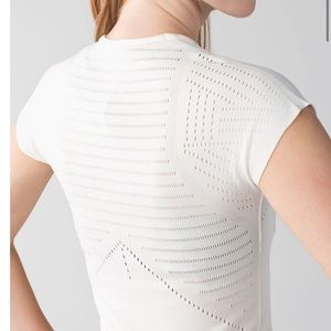 Lululemon Time Warp short sleeve shirt